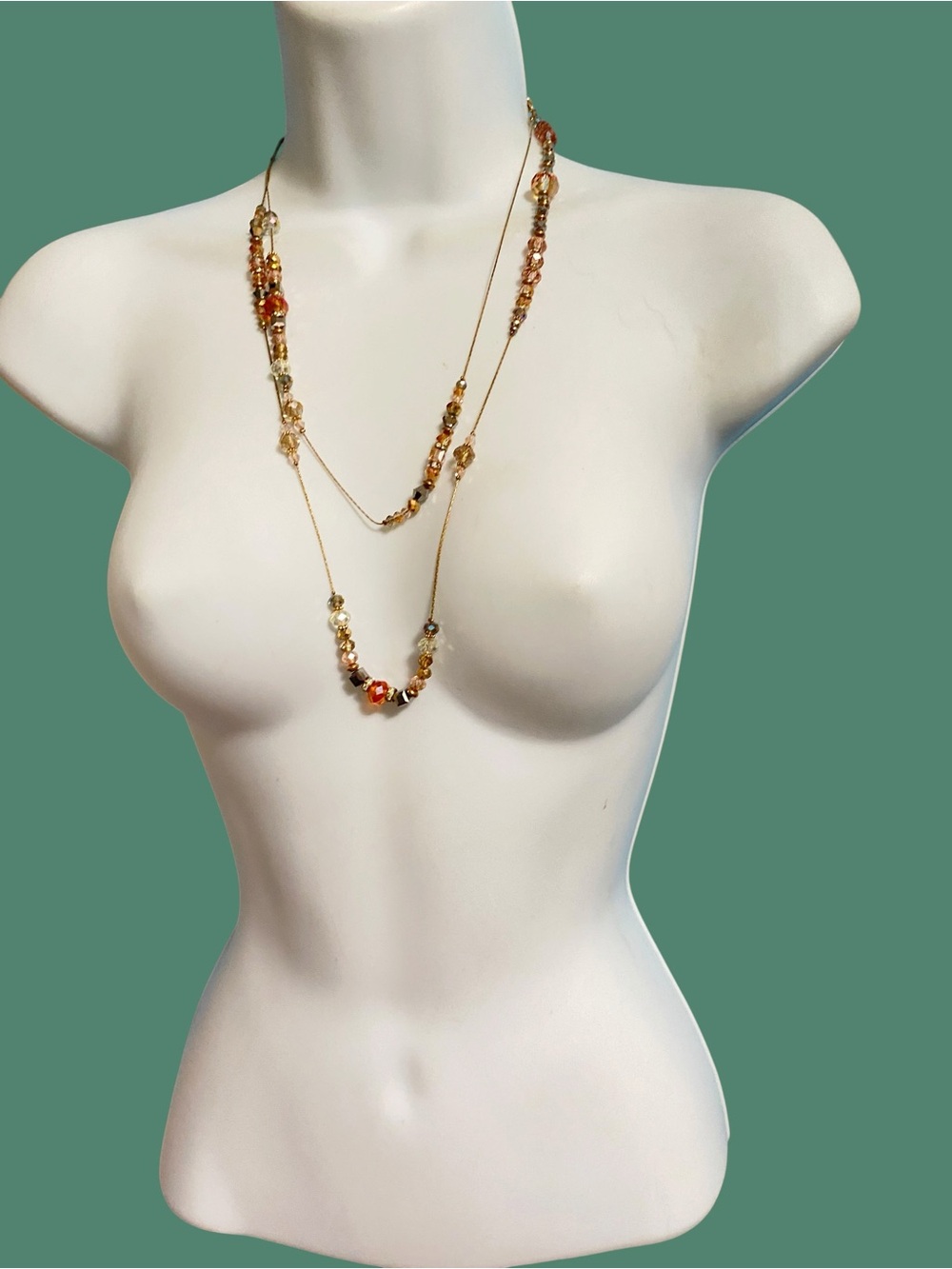ALI-KHAN New York Gold Tone Glass Beads Necklace